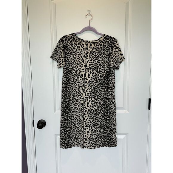 Leallo Cheetah Print V-Neck T-Shirt Dress Size Small - Picture 2 of 6